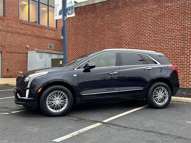 used 2021 Cadillac XT5 car, priced at $29,021