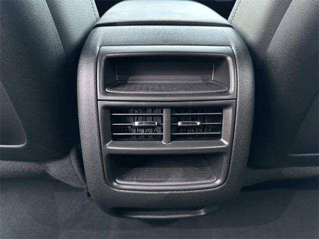 new 2025 Cadillac XT5 car, priced at $47,255