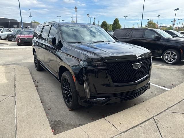 used 2023 Cadillac Escalade ESV car, priced at $78,991