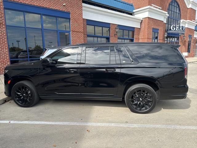 used 2023 Cadillac Escalade ESV car, priced at $78,991