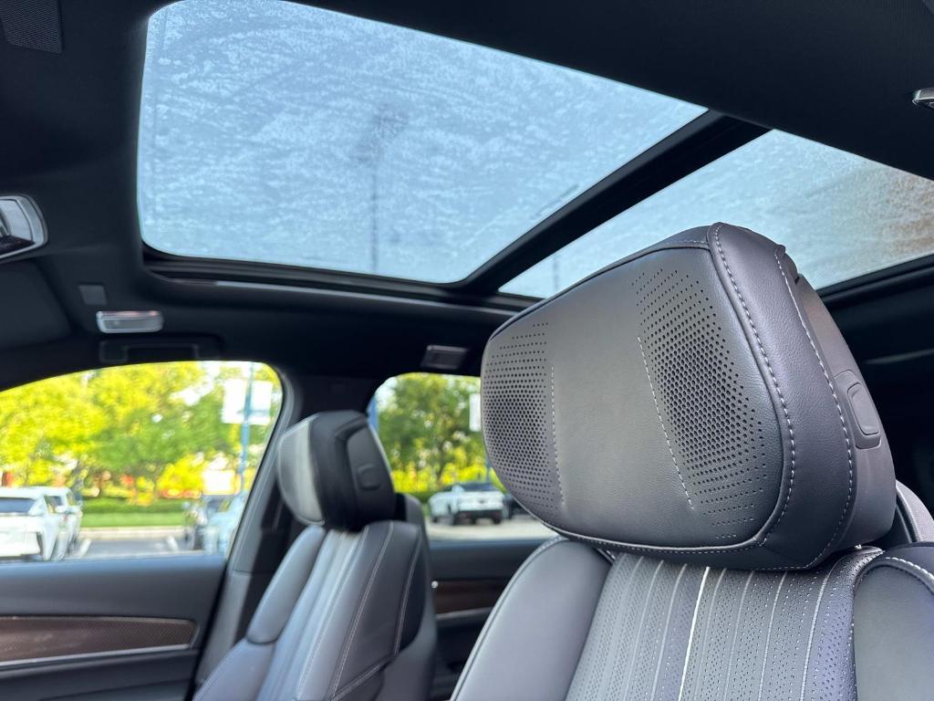 new 2026 Cadillac VISTIQ car, priced at $83,095