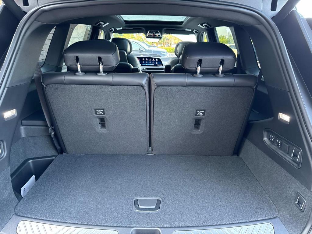 new 2026 Cadillac VISTIQ car, priced at $83,095
