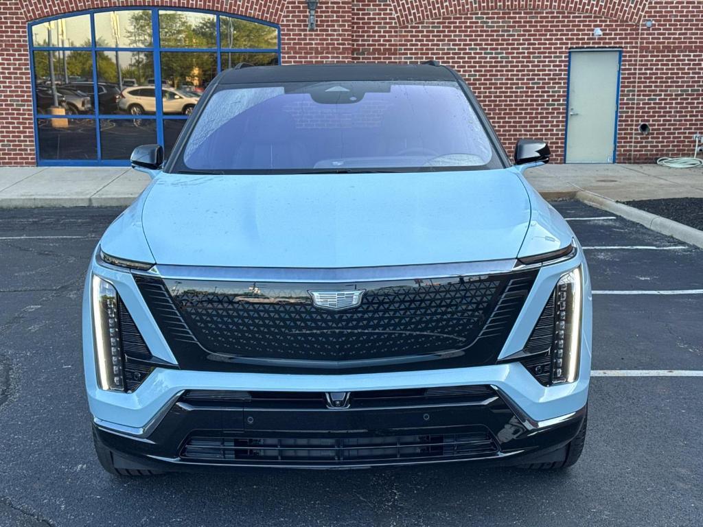 new 2026 Cadillac VISTIQ car, priced at $83,095