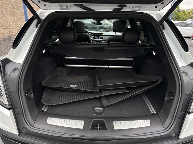 used 2022 Cadillac XT5 car, priced at $36,988