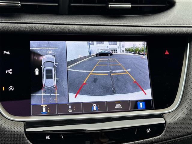 used 2022 Cadillac XT5 car, priced at $36,988