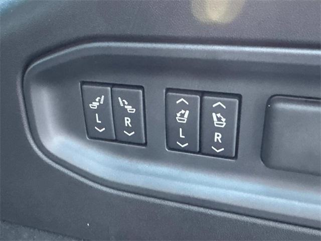 new 2026 Cadillac VISTIQ car, priced at $99,810