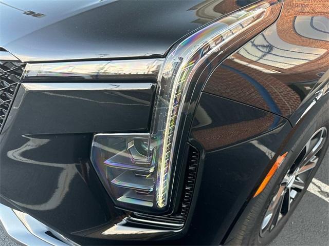 new 2025 Cadillac XT4 car, priced at $46,210