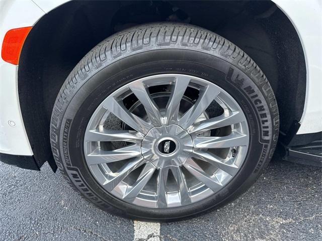 used 2022 Cadillac Escalade ESV car, priced at $58,991