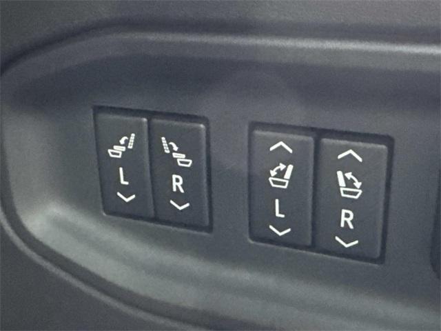 new 2026 Cadillac VISTIQ car, priced at $78,014