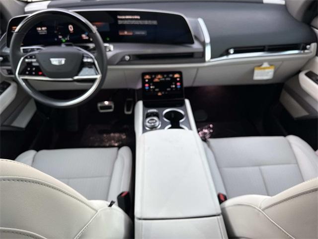 new 2026 Cadillac VISTIQ car, priced at $78,014