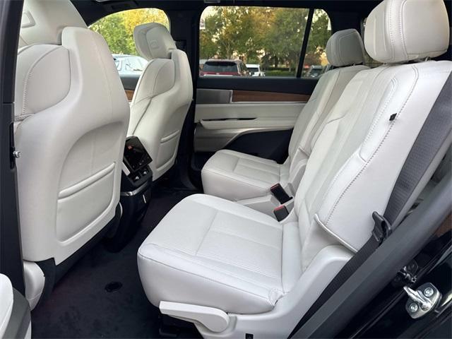 new 2026 Cadillac VISTIQ car, priced at $78,014