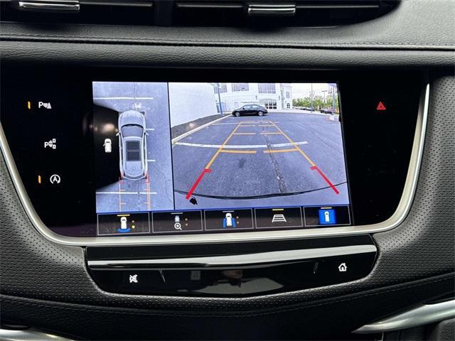 used 2025 Cadillac XT5 car, priced at $42,988