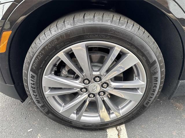 used 2025 Cadillac XT5 car, priced at $42,988