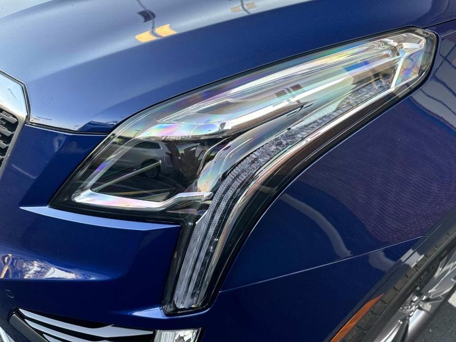 new 2025 Cadillac XT5 car, priced at $58,408