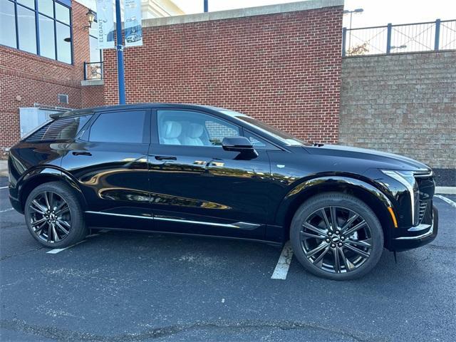 new 2025 Cadillac OPTIQ car, priced at $56,927