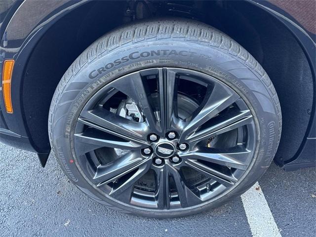 new 2025 Cadillac OPTIQ car, priced at $56,927