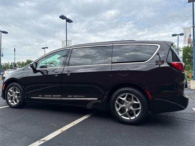 used 2018 Chrysler Pacifica car, priced at $19,891
