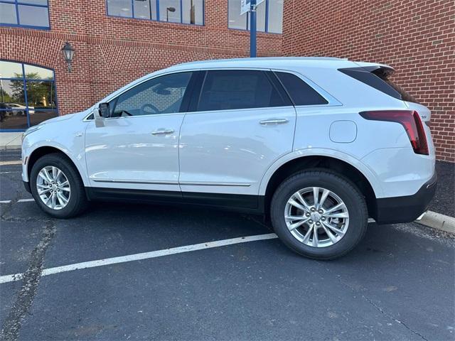 new 2025 Cadillac XT5 car, priced at $48,015