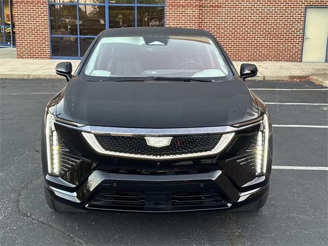 new 2025 Cadillac OPTIQ car, priced at $55,808