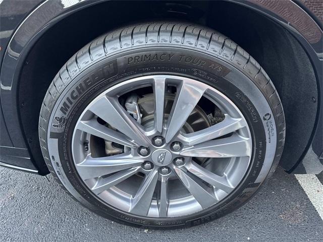 used 2024 Cadillac XT6 car, priced at $43,991