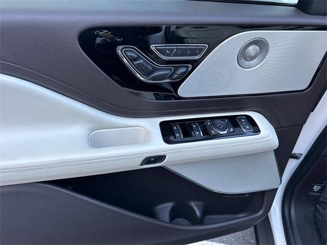 used 2022 Lincoln Aviator car, priced at $43,536