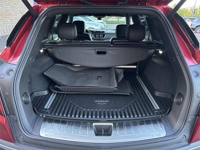 used 2024 Cadillac XT5 car, priced at $42,990
