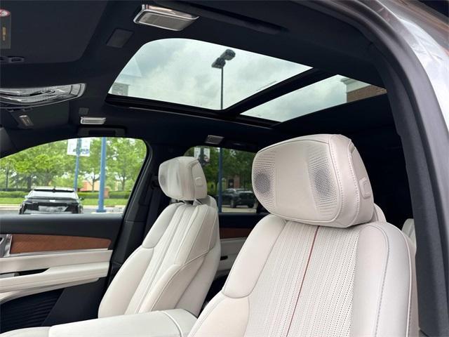 new 2026 Cadillac VISTIQ car, priced at $78,834