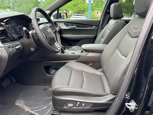 new 2025 Cadillac XT6 car, priced at $62,615