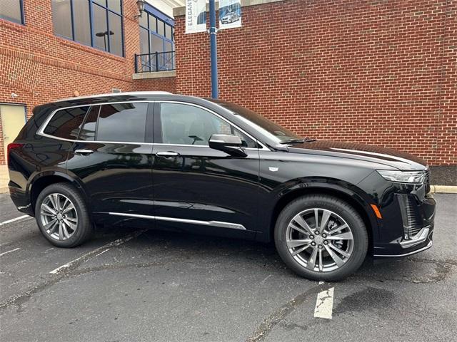 new 2025 Cadillac XT6 car, priced at $62,615