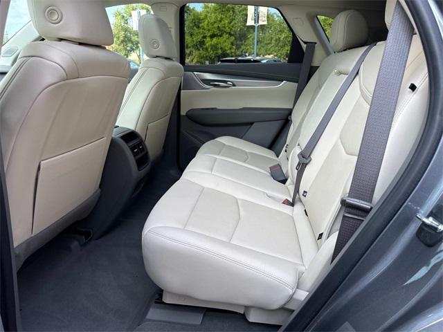 used 2021 Cadillac XT5 car, priced at $33,991