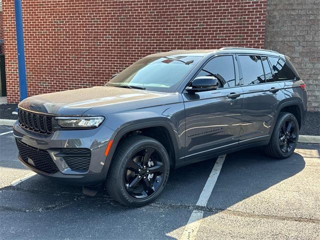 used 2023 Jeep Grand Cherokee car, priced at $32,791