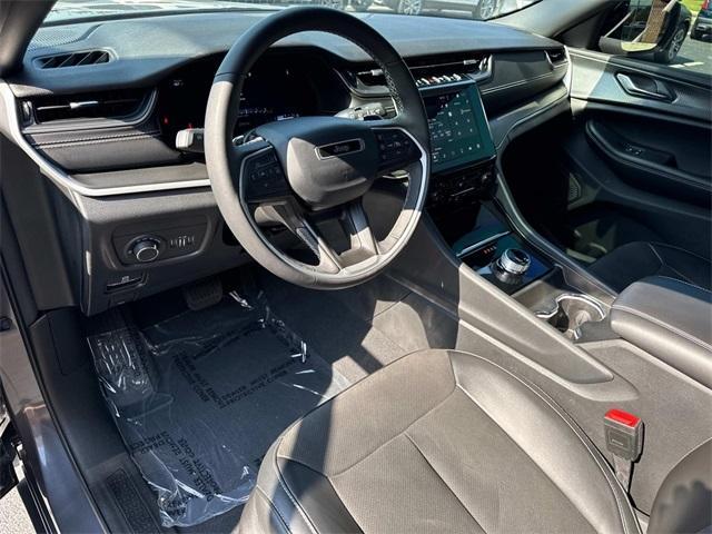 used 2023 Jeep Grand Cherokee car, priced at $32,791