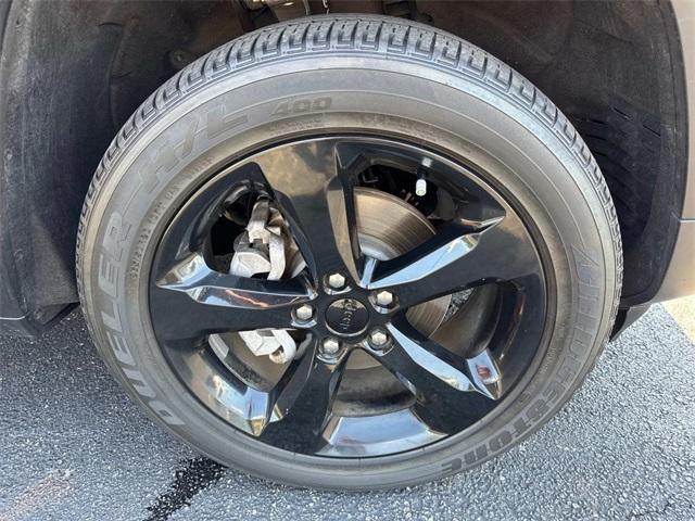 used 2023 Jeep Grand Cherokee car, priced at $32,791
