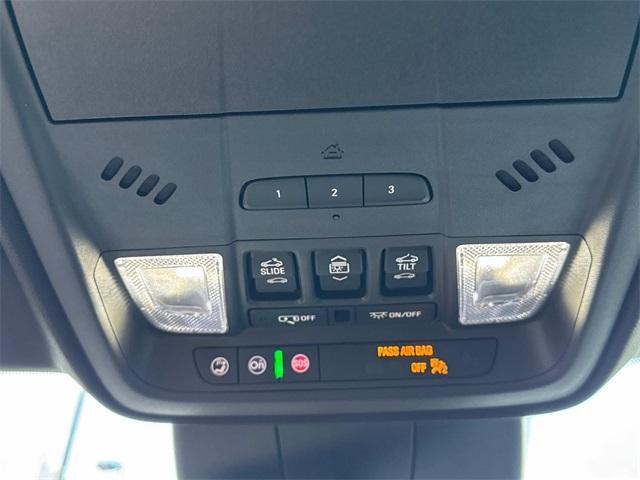 new 2025 Cadillac XT4 car, priced at $45,910