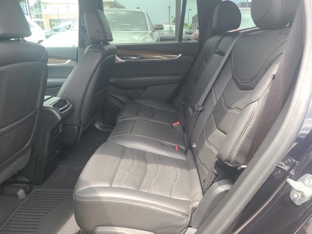 used 2021 Cadillac XT6 car, priced at $37,991