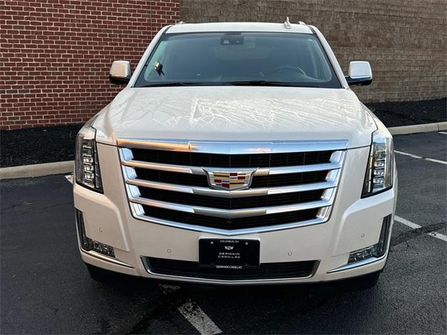 used 2015 Cadillac Escalade ESV car, priced at $23,539