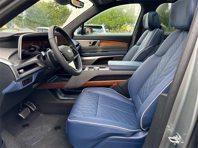 new 2026 Cadillac VISTIQ car, priced at $92,018