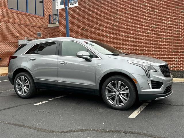 new 2025 Cadillac XT5 car, priced at $56,316