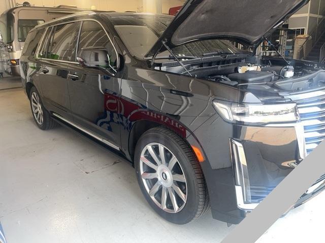 used 2022 Cadillac Escalade ESV car, priced at $75,990