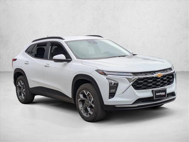 used 2025 Chevrolet Trax car, priced at $20,944