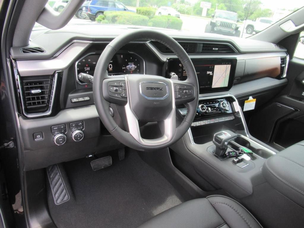 new 2025 GMC Sierra 1500 car, priced at $71,705