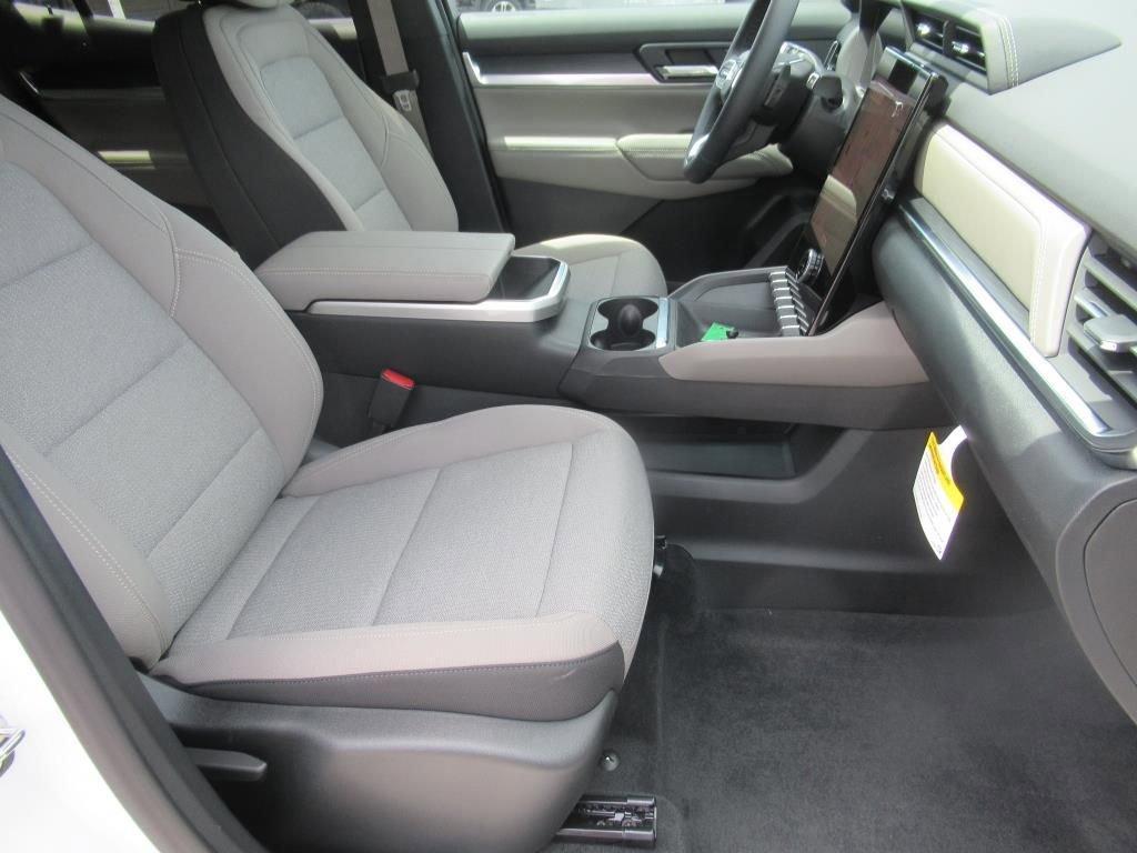 new 2025 GMC Terrain car, priced at $31,395