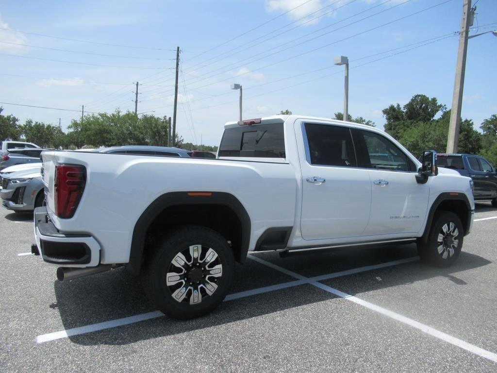 new 2025 GMC Sierra 2500 car, priced at $81,202