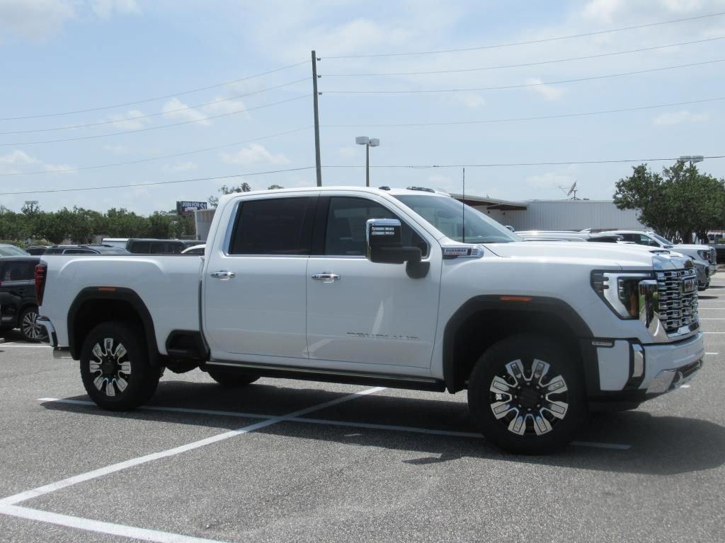 new 2025 GMC Sierra 2500 car, priced at $81,202