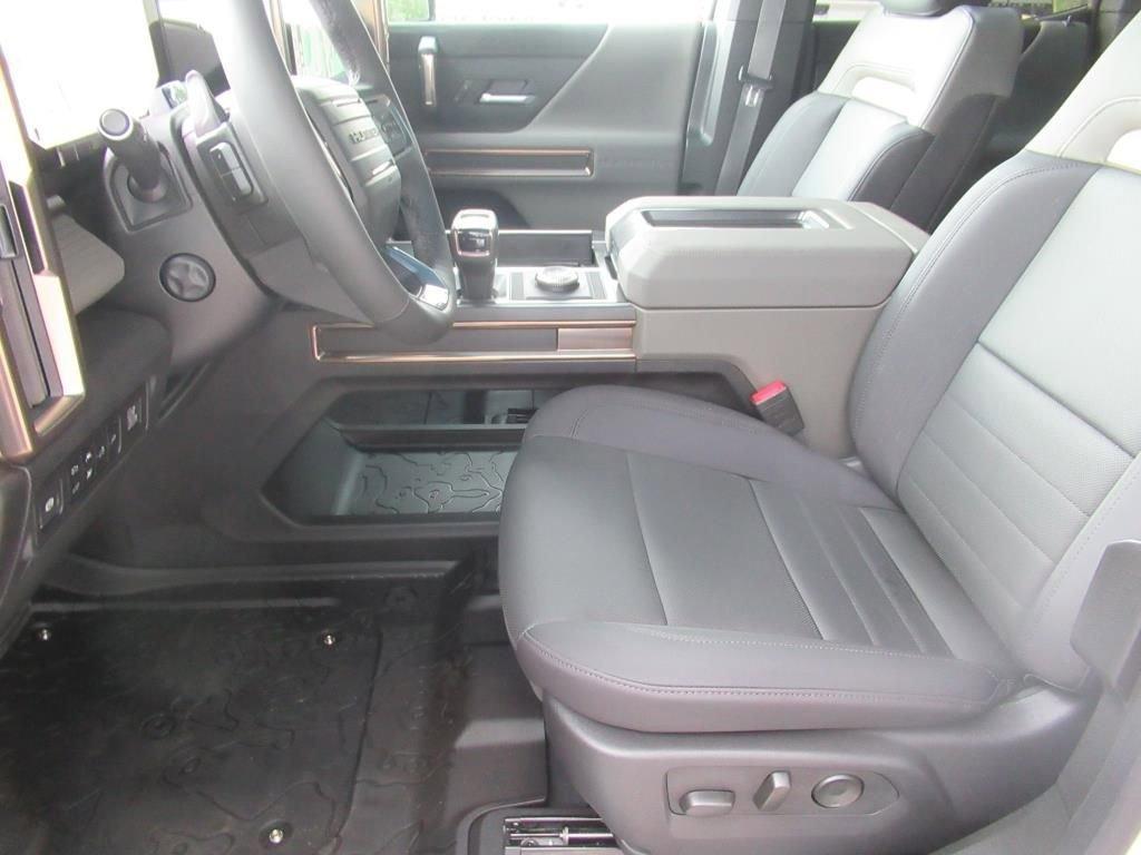 new 2025 GMC HUMMER EV Pickup car, priced at $105,990