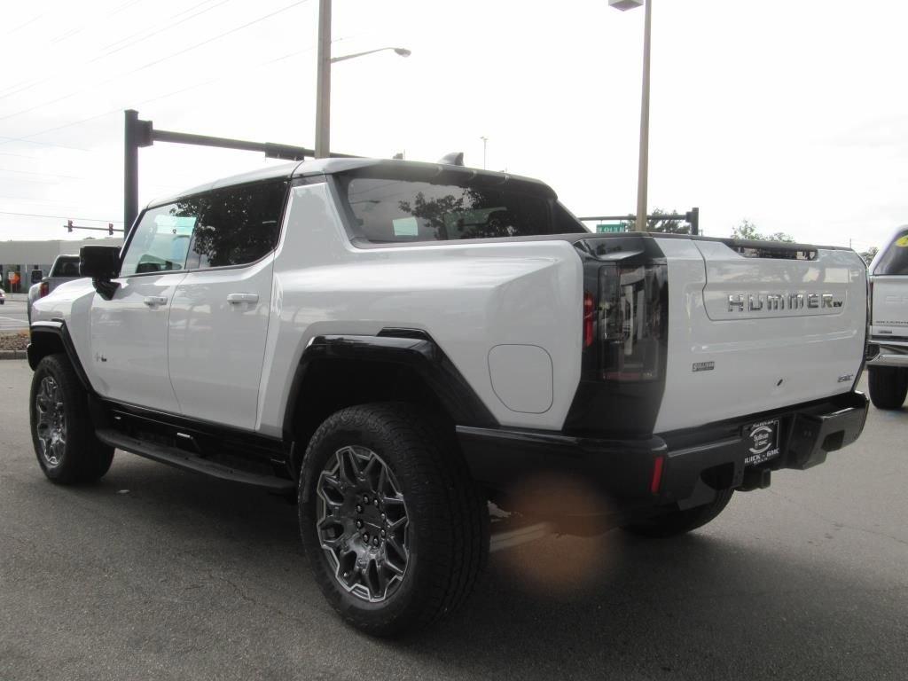 new 2025 GMC HUMMER EV Pickup car, priced at $105,990