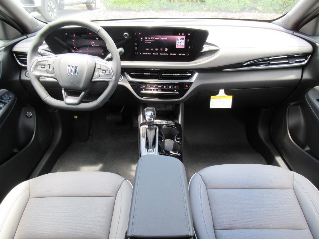 new 2025 Buick Envista car, priced at $32,185