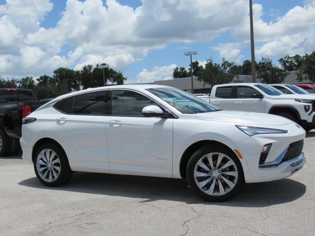new 2025 Buick Envista car, priced at $32,185