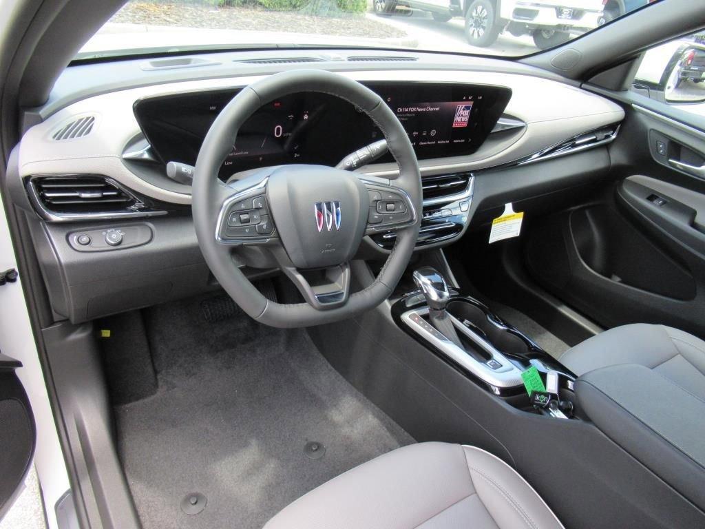 new 2025 Buick Envista car, priced at $32,185