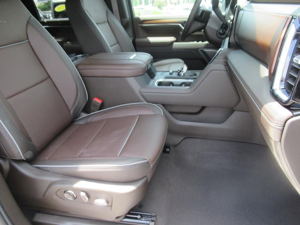 new 2025 GMC Sierra 2500 car, priced at $84,679